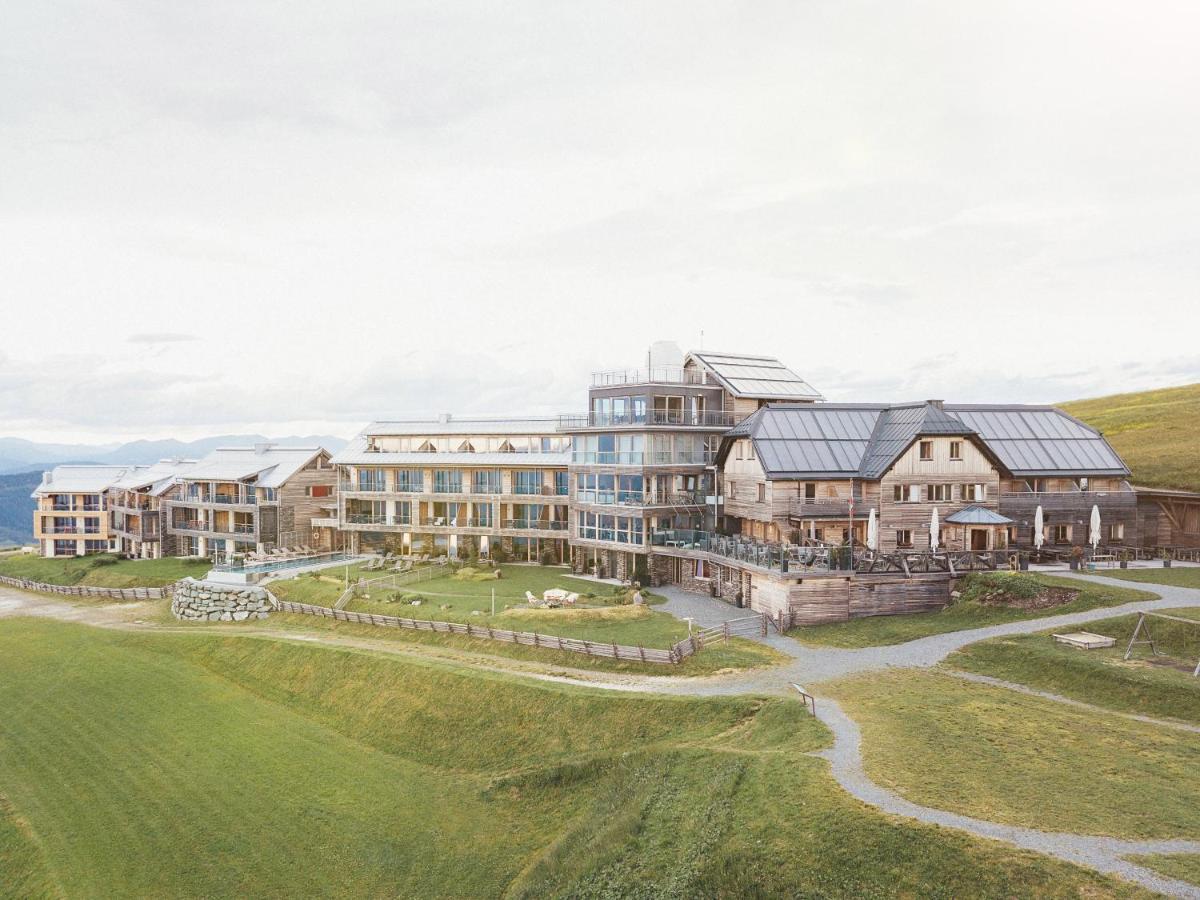 Alpinhotel Pacheiner Treffen Eksteriør billede
